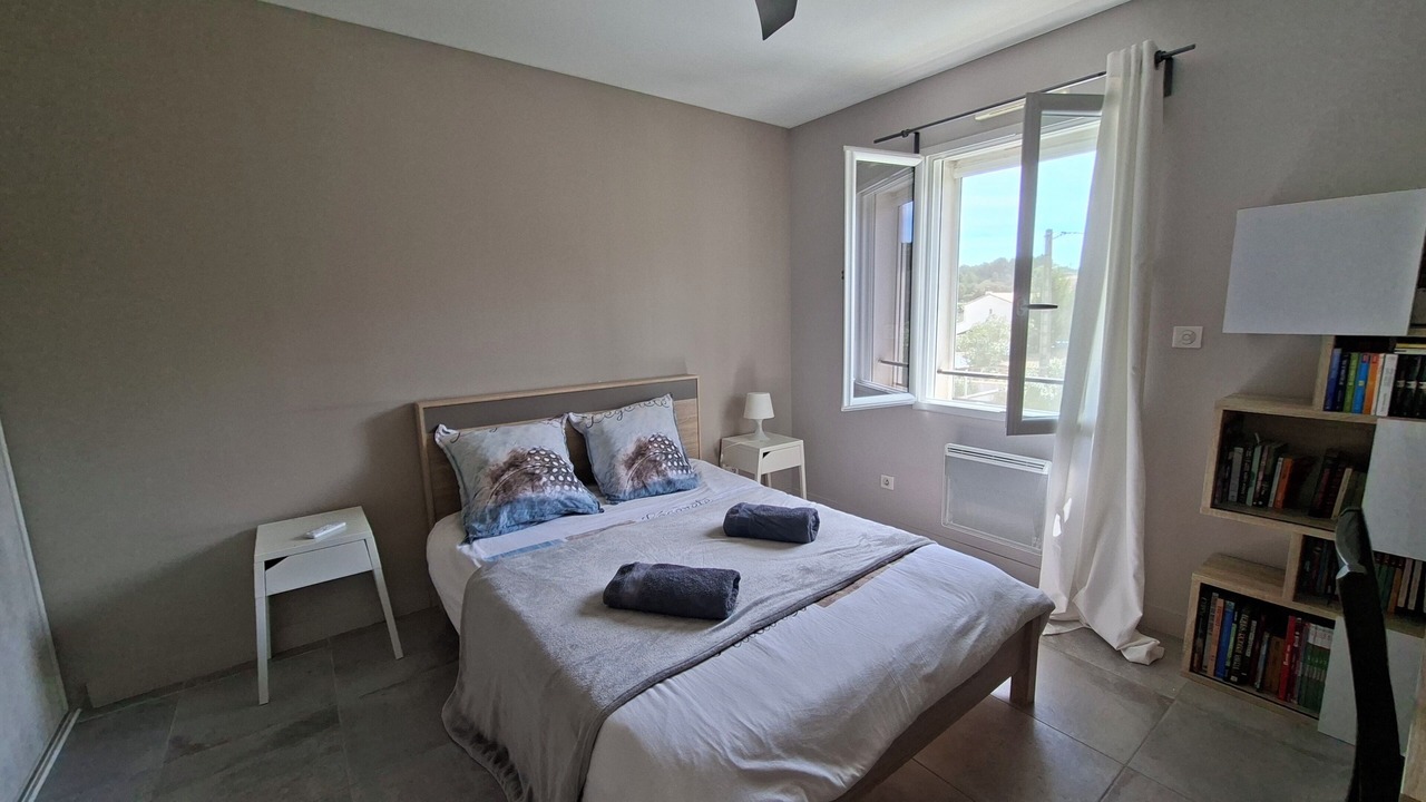 Photo of Bedroom in Saint-Saturnin-les-Avignon
