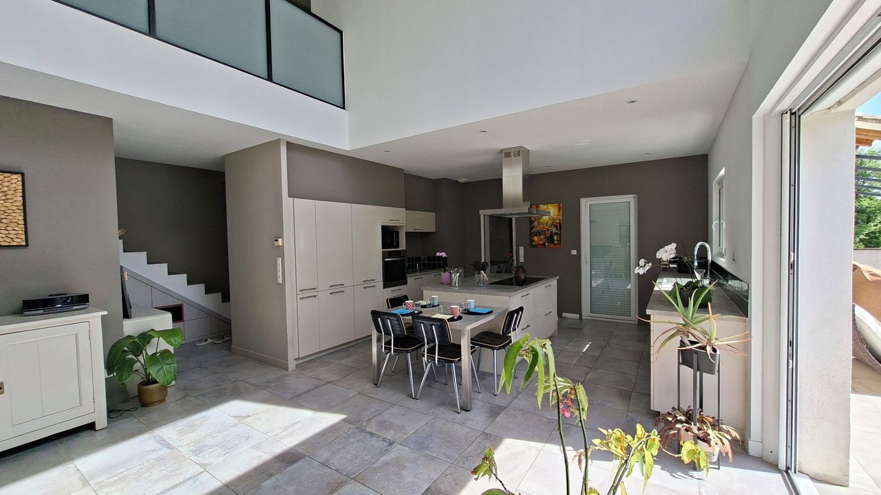 Photo of Kitchen in Saint-Saturnin-les-Avignon