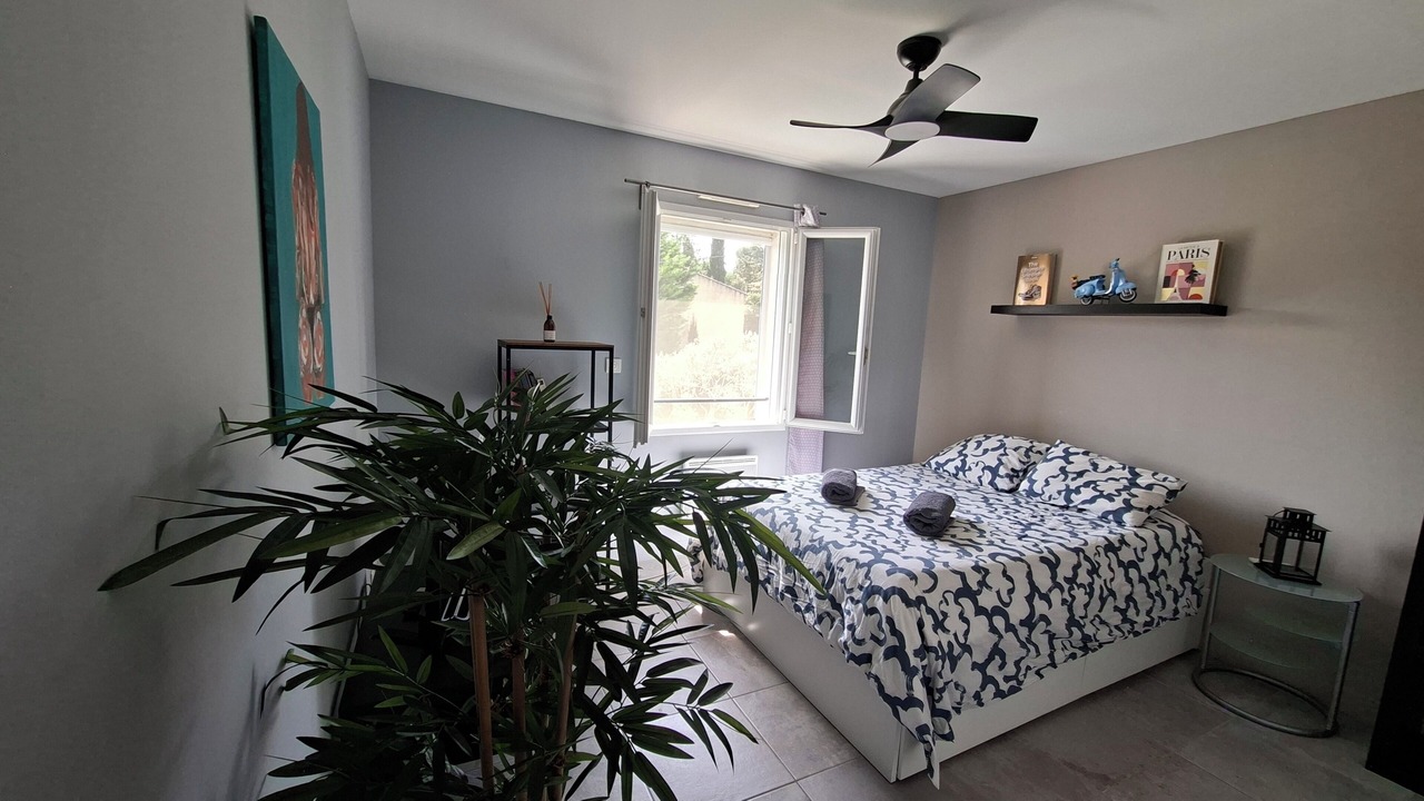 Photo of Bedroom in Saint-Saturnin-les-Avignon