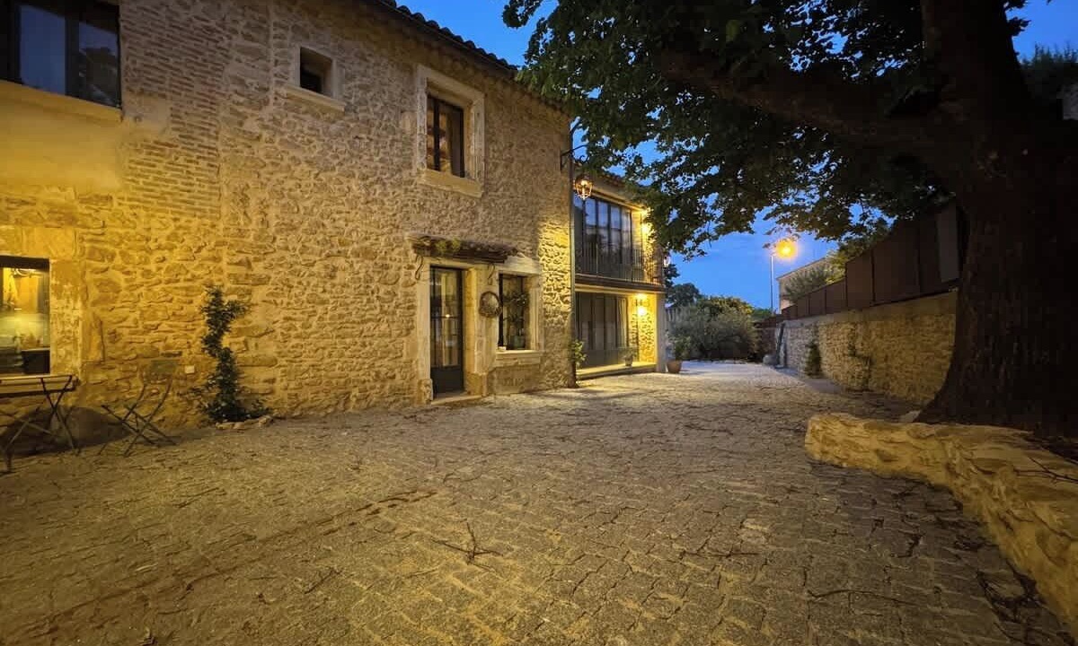 Photo of Outdoor in Tresques