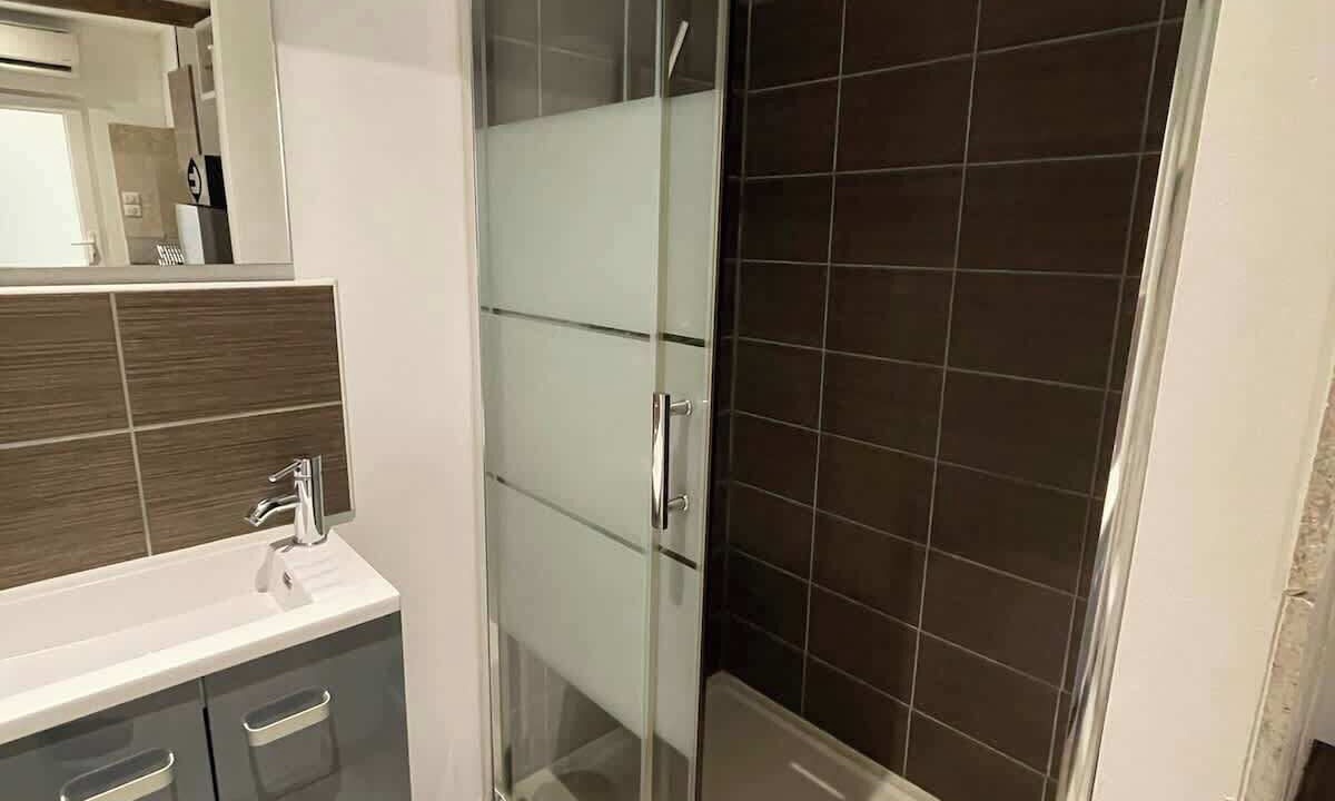 Photo of Bathroom in Bagnols-sur-Ceze