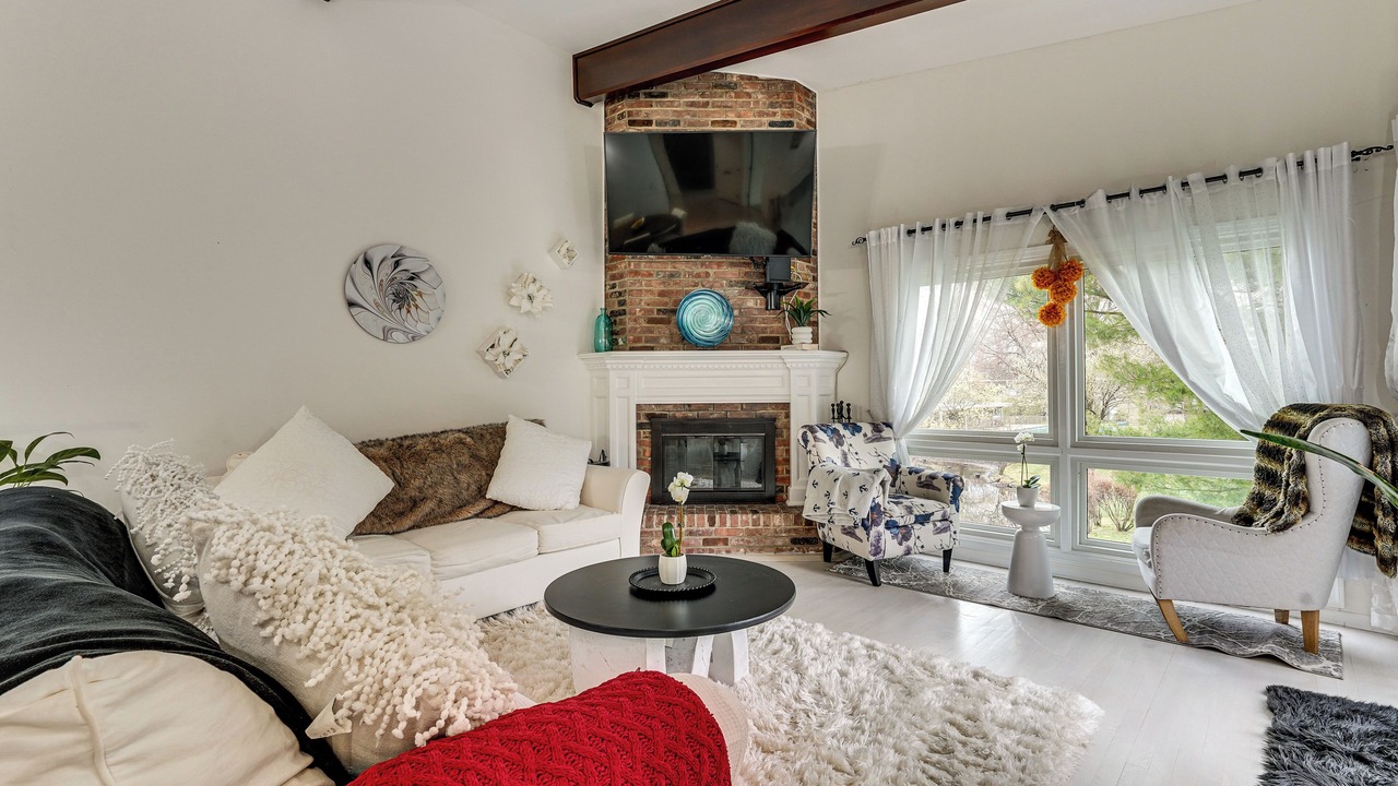 Photo of Livingroom in Norwalk