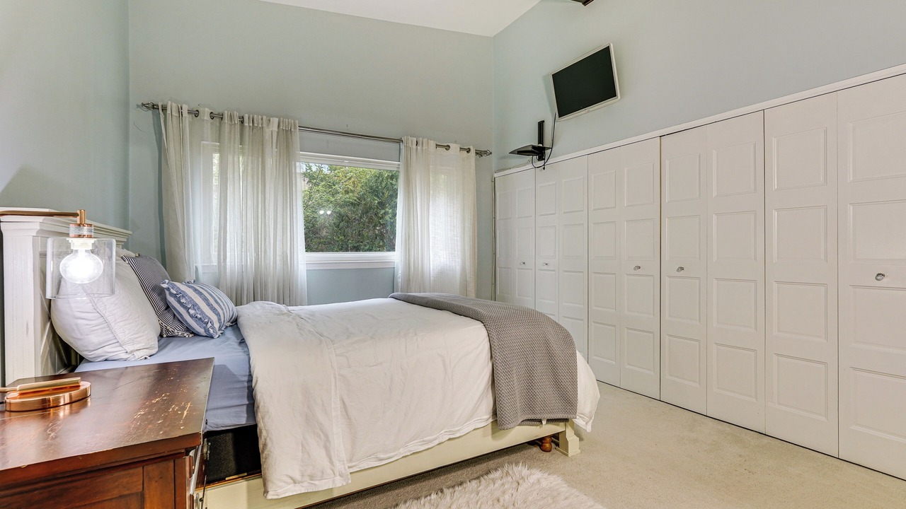 Photo of Bedroom in Norwalk