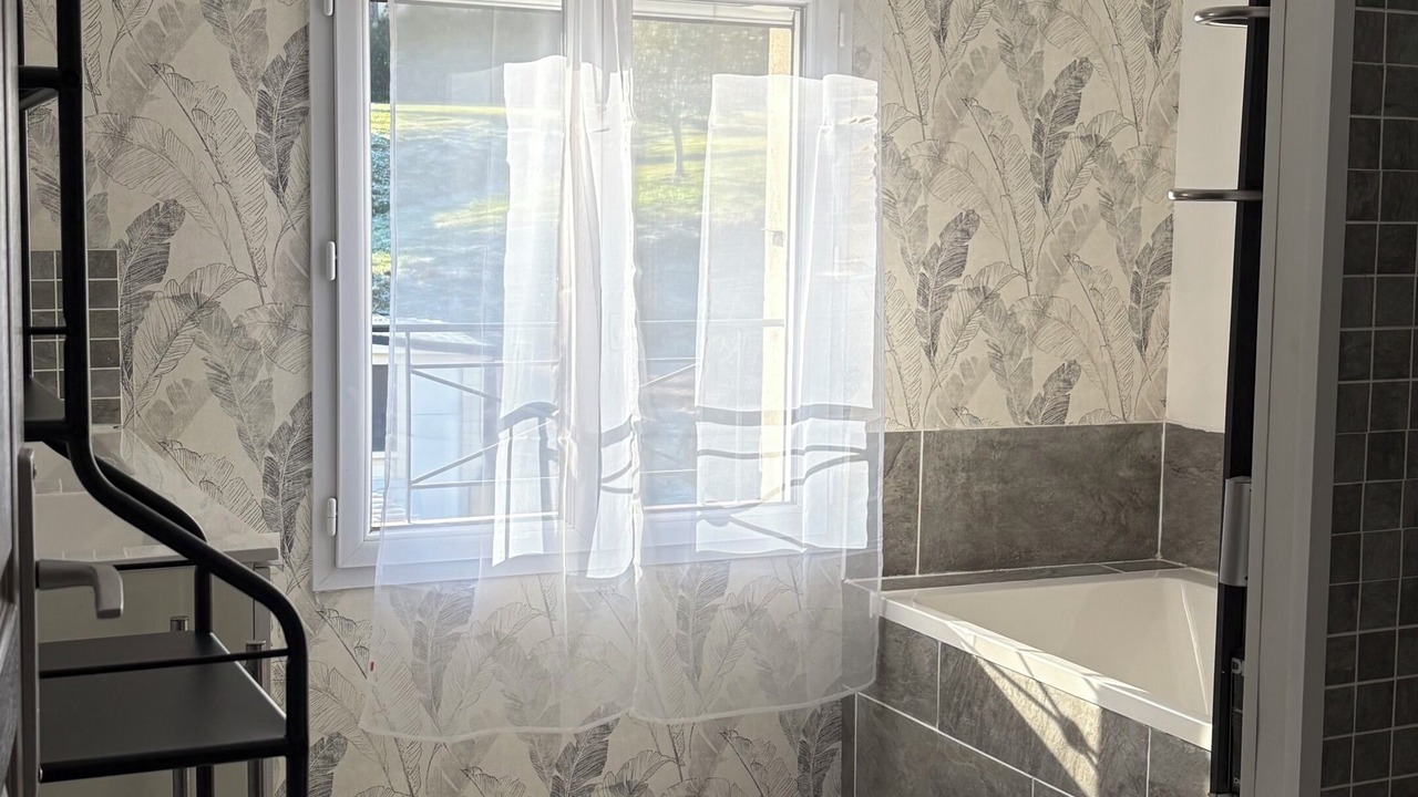 Photo of Bathroom in Pougnadoresse