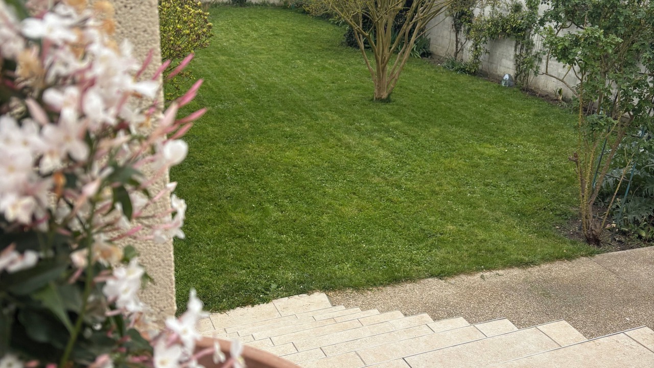 Photo of Outdoor in Noisy-le-Grand