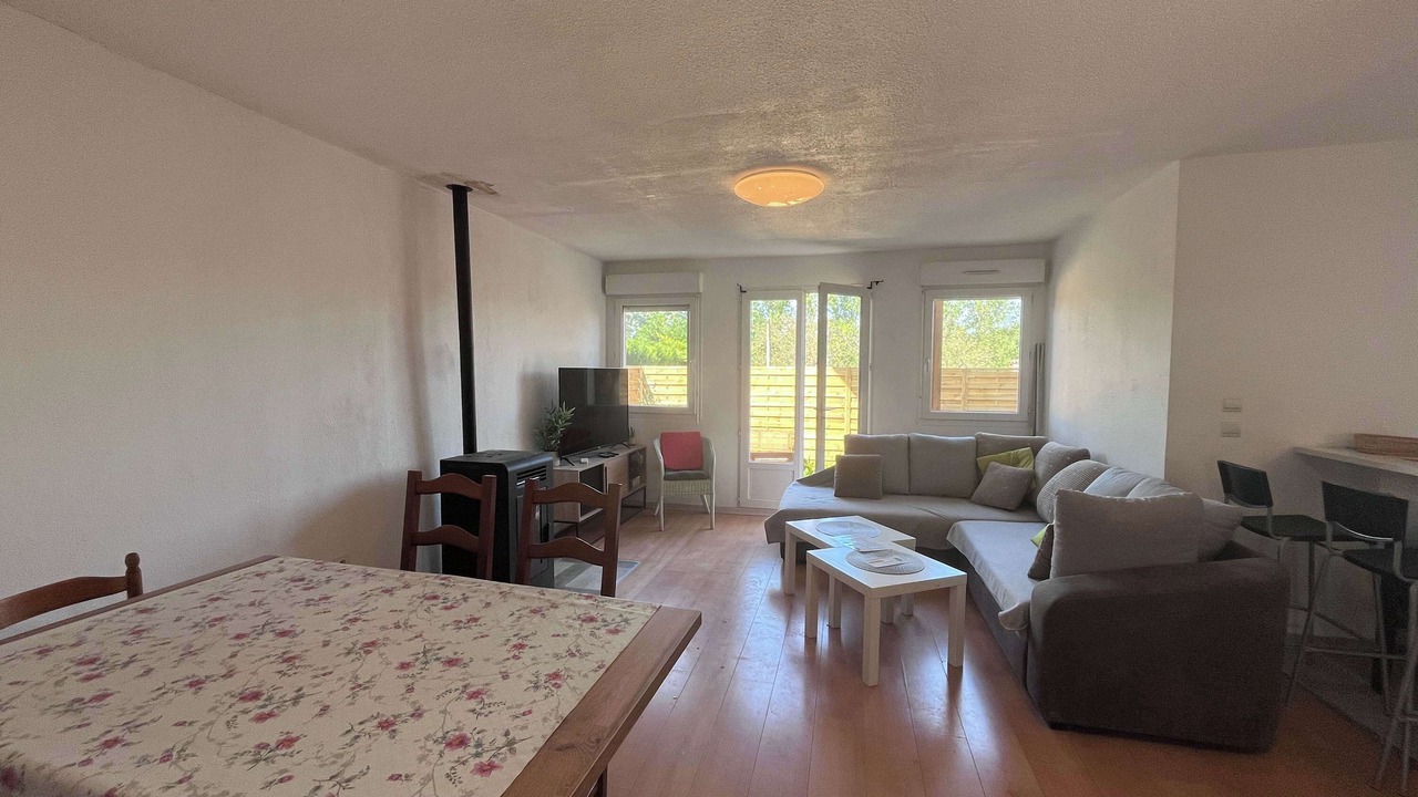 Photo of Livingroom in Montrabe