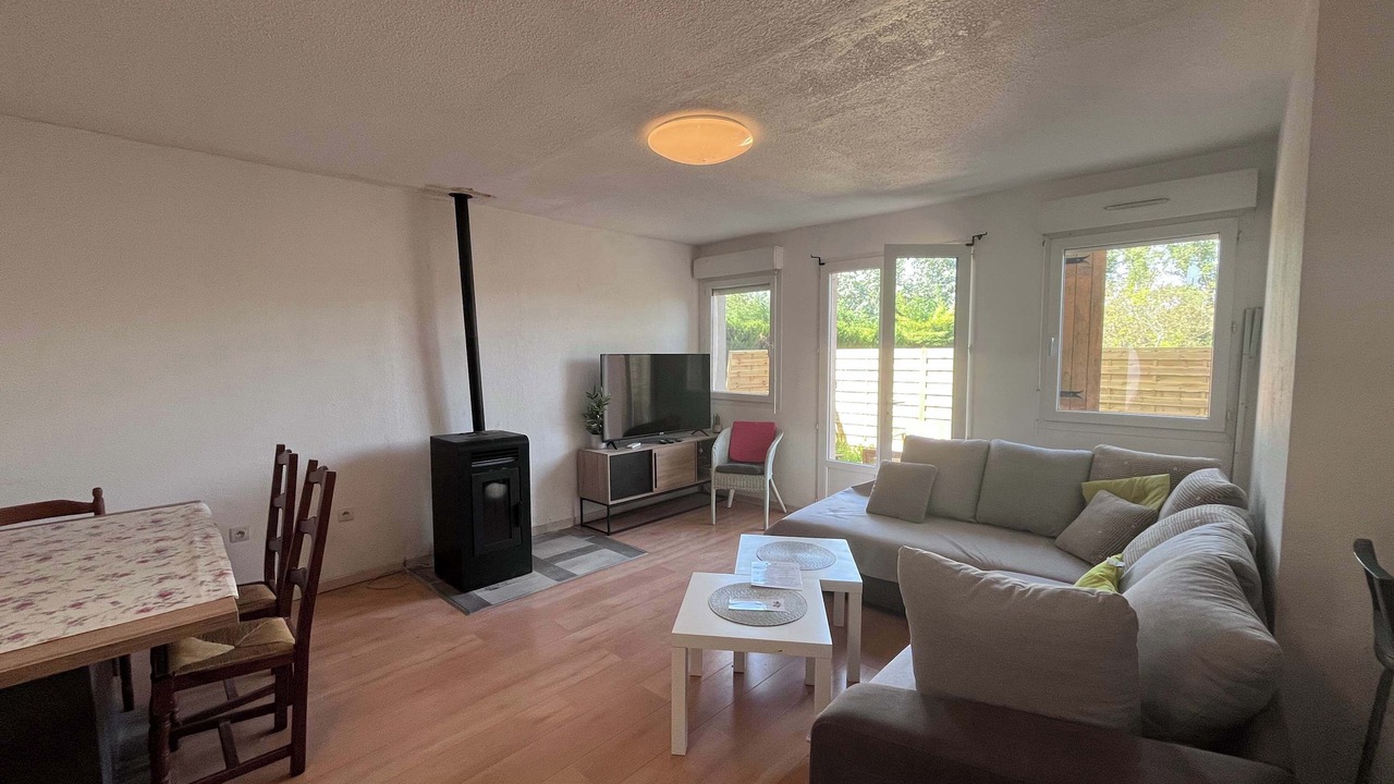 Photo of Livingroom in Montrabe