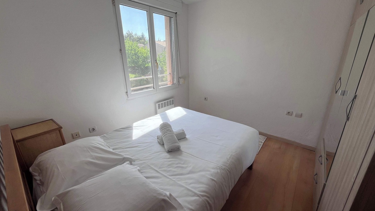 Photo of Bedroom in Montrabe