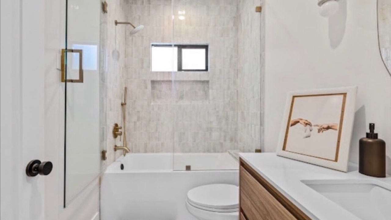 Photo of Bathroom in Burbank