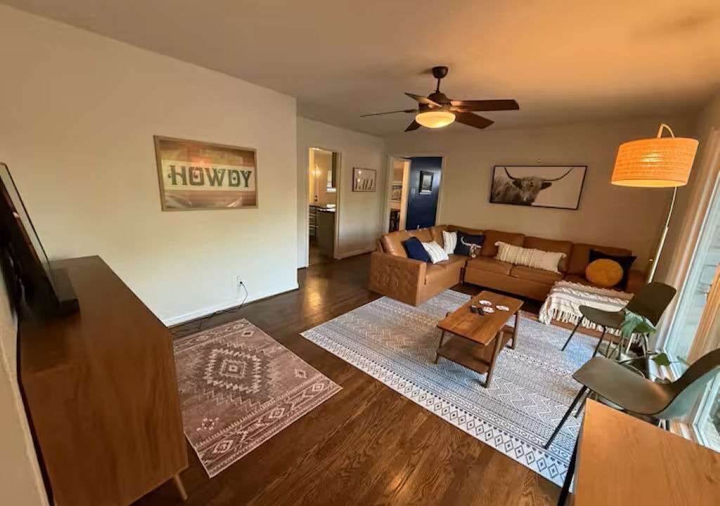 Photo of Livingroom in Dallas