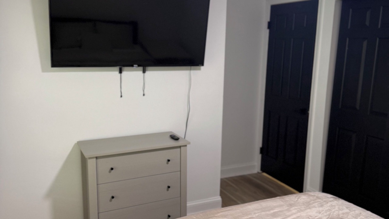 Photo of Bedroom in Meredith Woods
