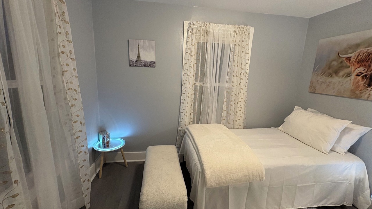 Photo of Bedroom in Syracuse
