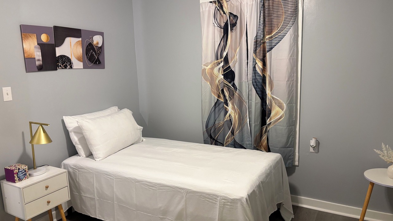 Photo of Bedroom in Syracuse