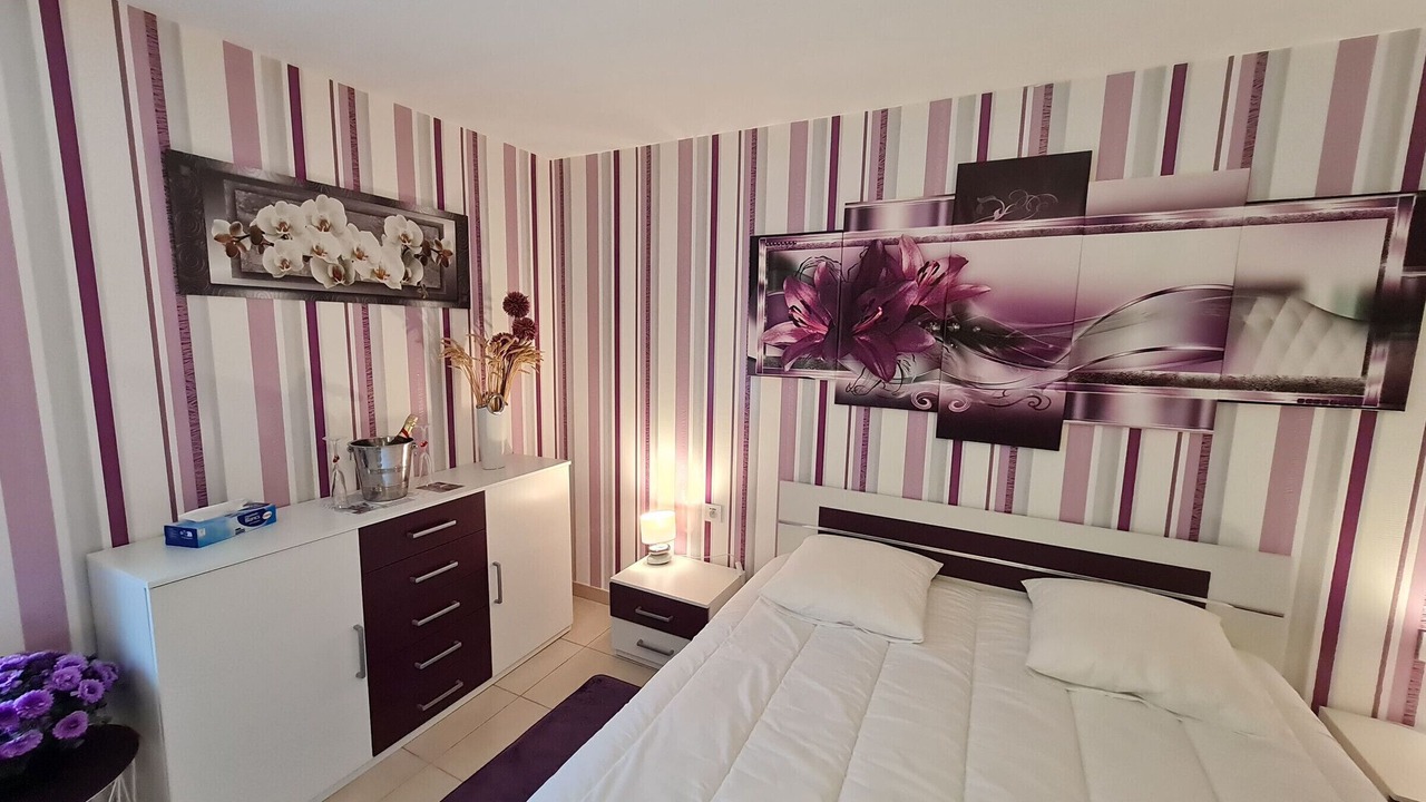Photo of Bedroom in Choloy-Menillot