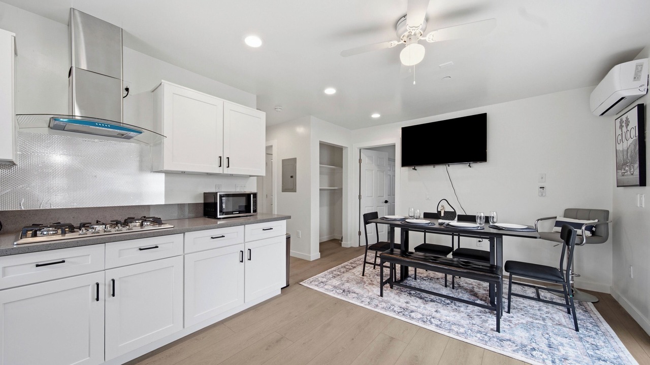 Photo of Kitchen in Pico-Union