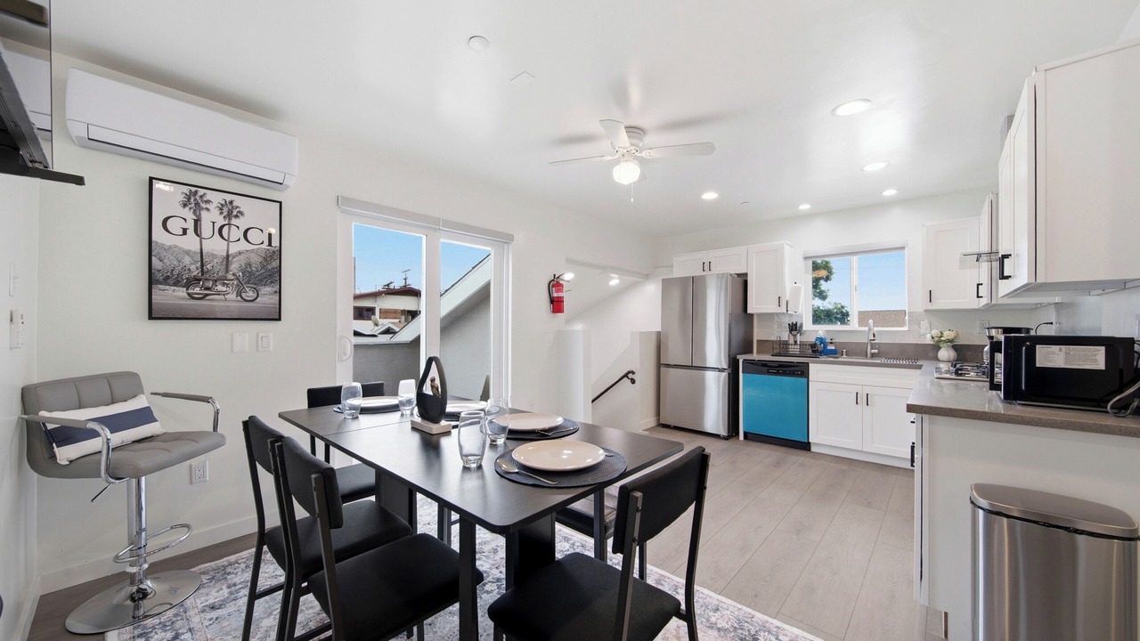 Photo of Kitchen in Pico-Union