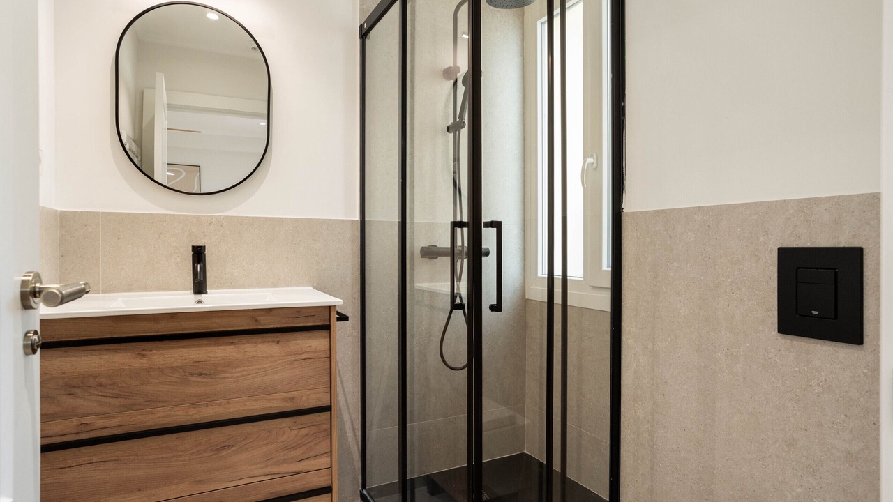 Photo of Bathroom in Adelfas