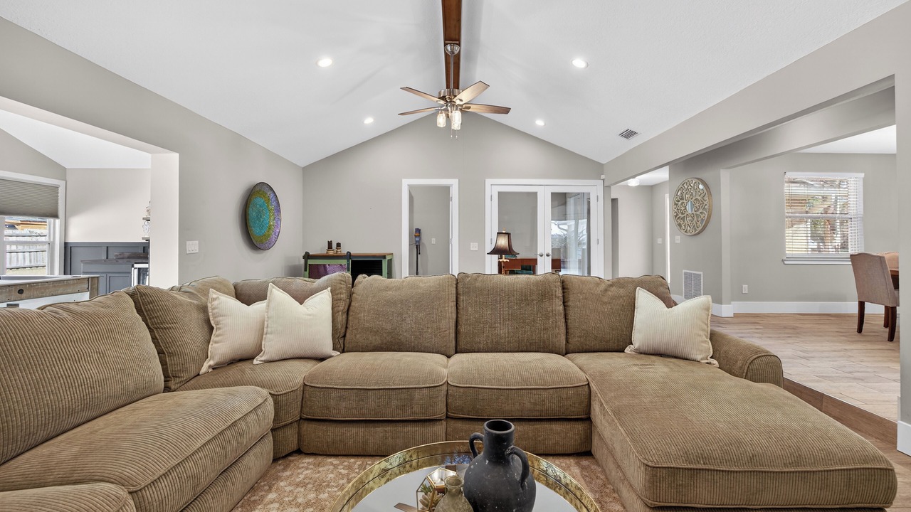 Photo of Livingroom in Southside