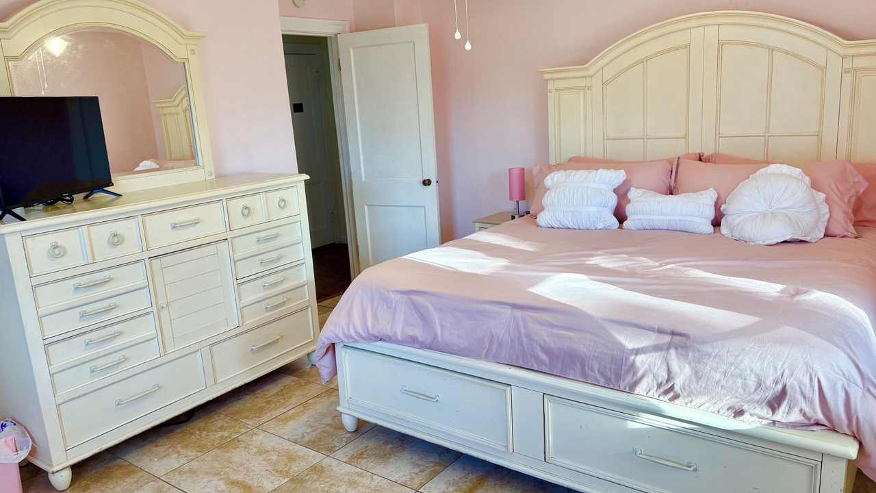Photo of Bedroom in Whitfield