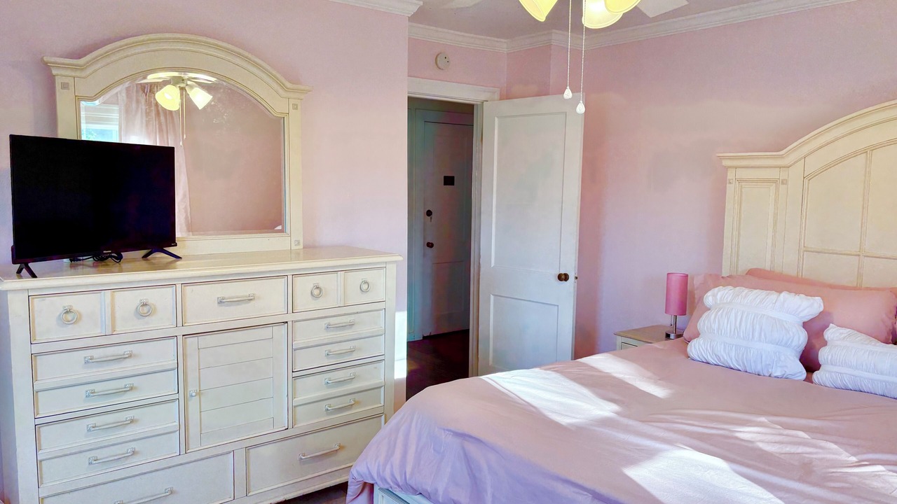 Photo of Bedroom in Whitfield