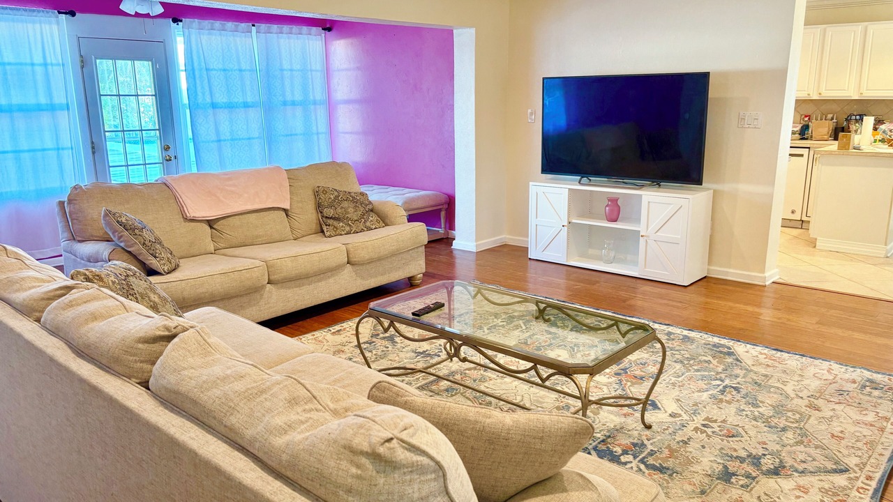 Photo of Livingroom in Whitfield