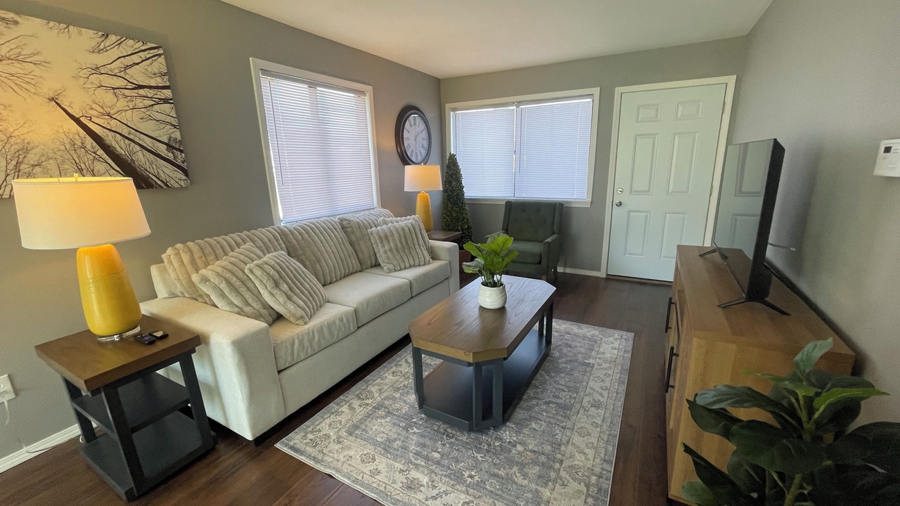 Photo of Livingroom in Dexter