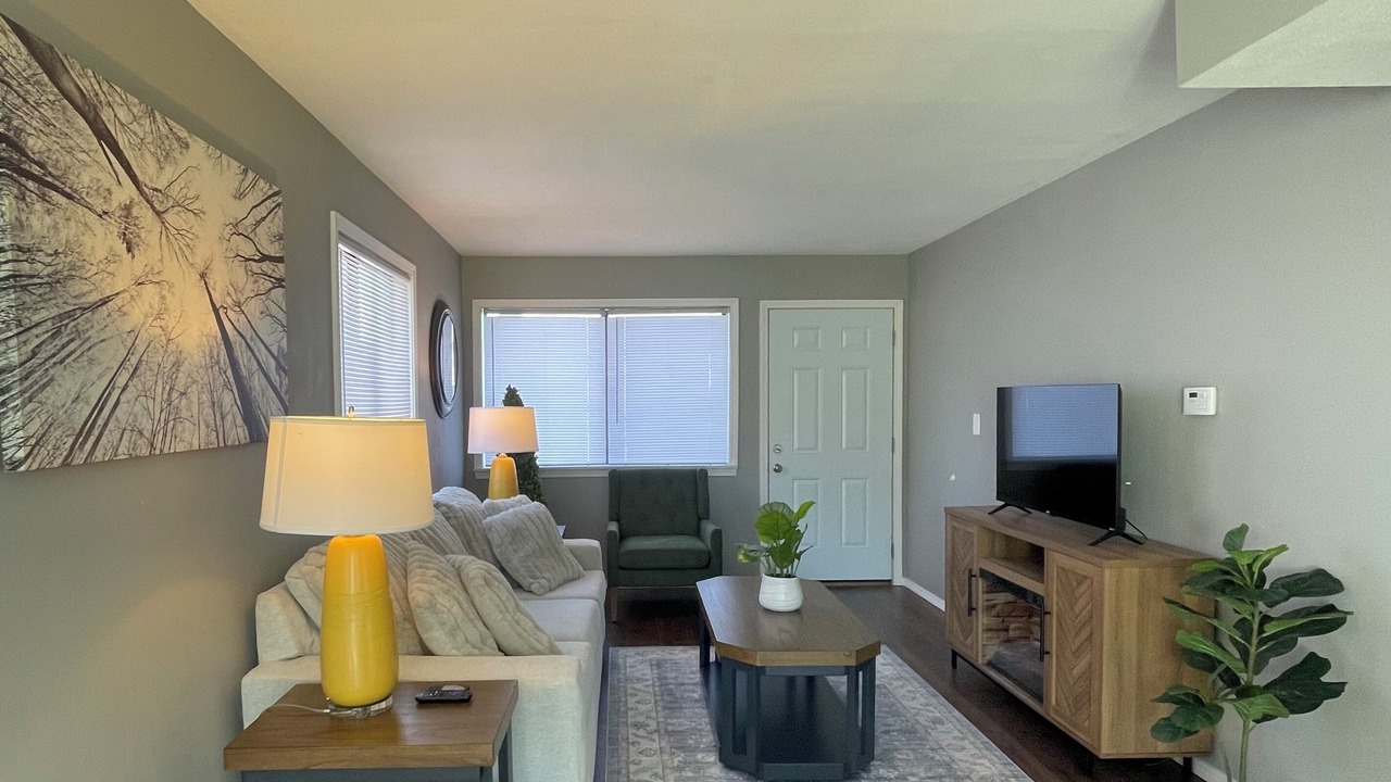 Photo of Livingroom in Dexter
