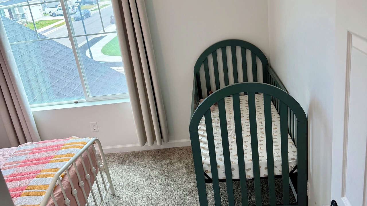 Photo of Bedroom in Eagle Mountain