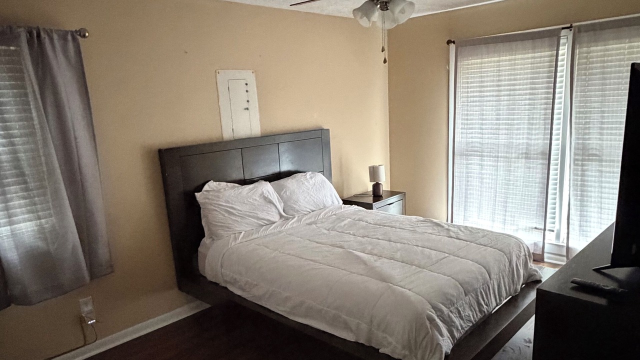 Photo of Bedroom in South View