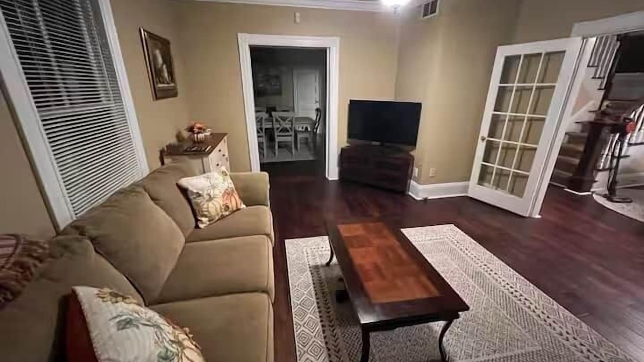 Photo of Livingroom in Sudbury
