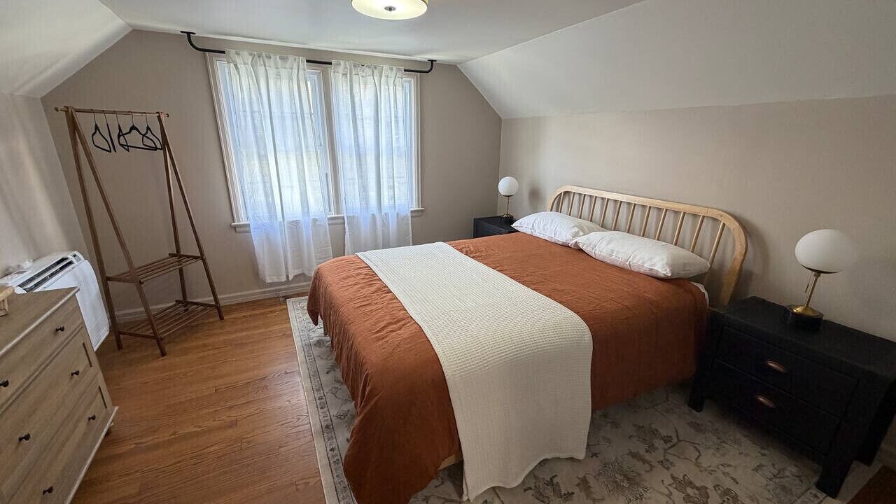 Photo of Bedroom in Lorenz Park