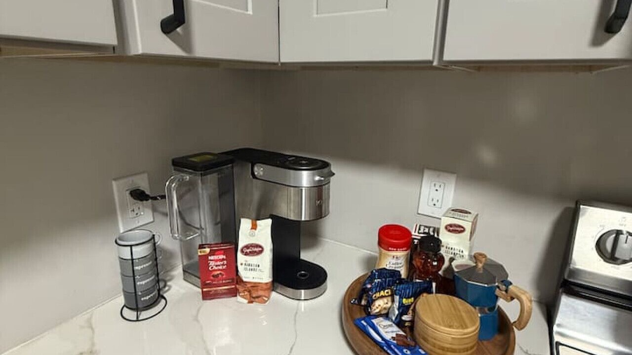 Photo of Kitchen in Lake Worth Corridor