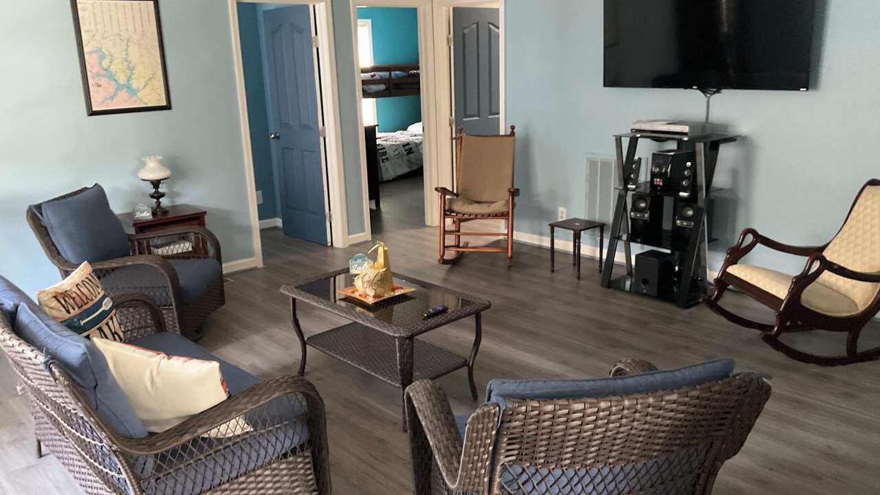 Photo of Livingroom in Southmont