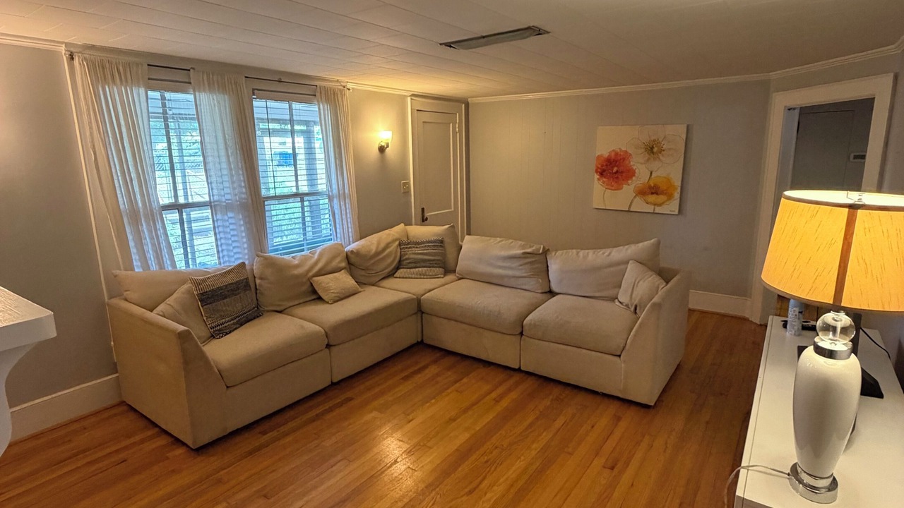 Photo of Livingroom in Rutherfordton