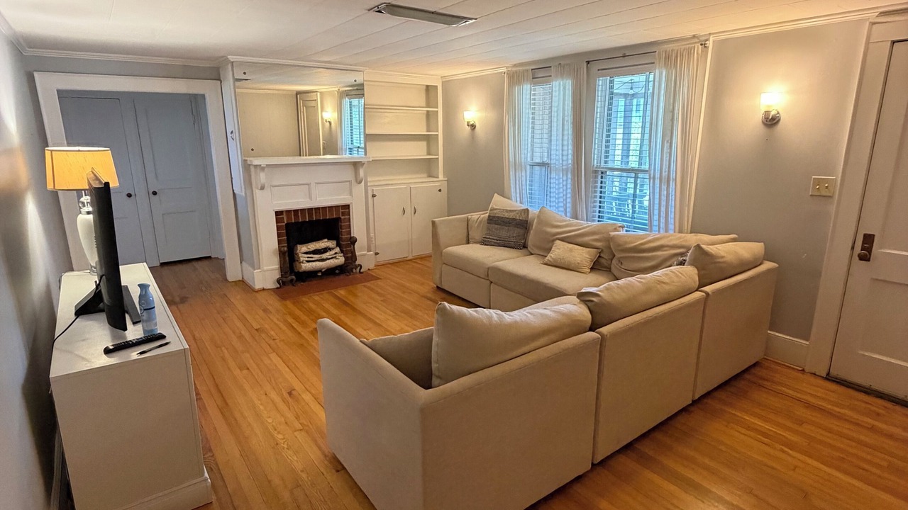 Photo of Livingroom in Rutherfordton