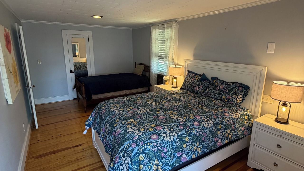Photo of Bedroom in Rutherfordton