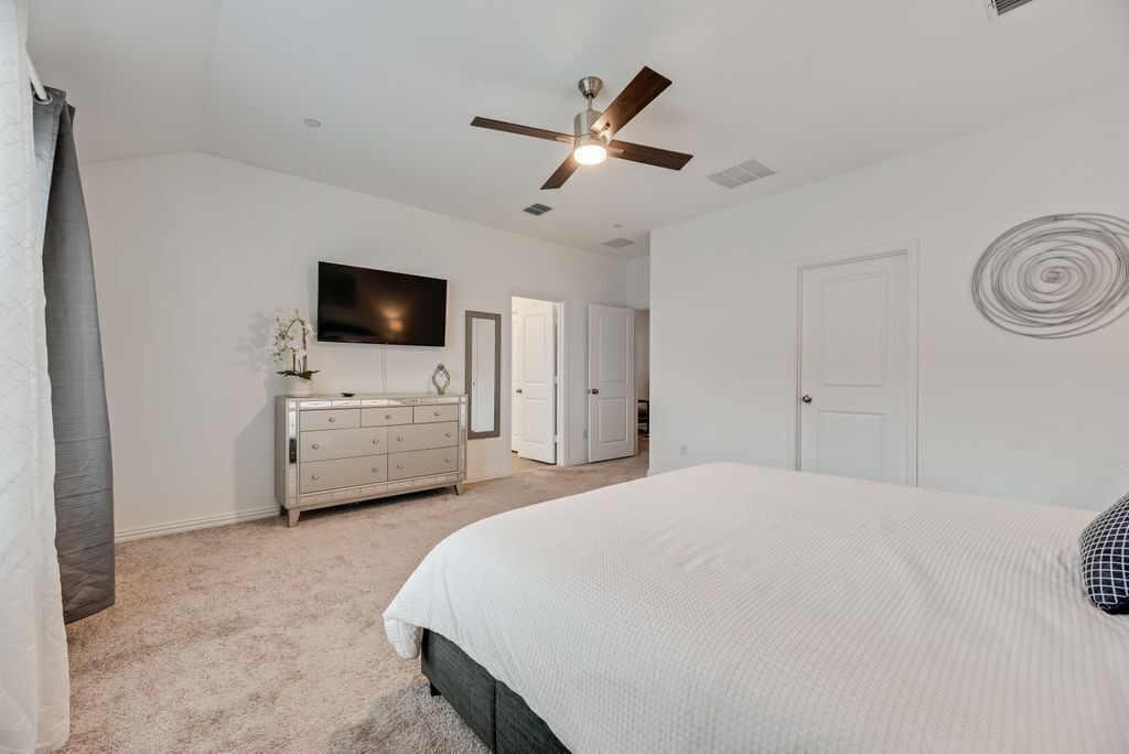 Photo of Bedroom in Frisco