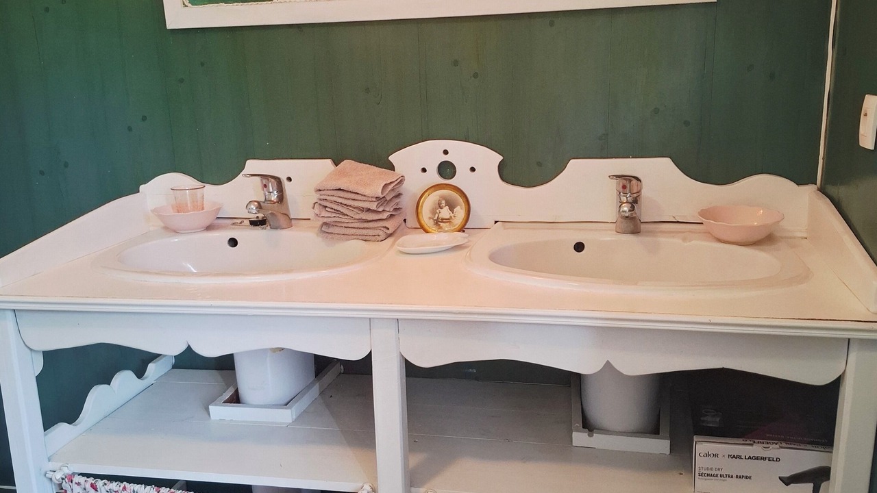 Photo of Bathroom in Saint-Philbert-des-Champs