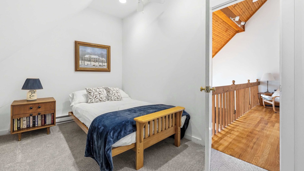 Photo of Bedroom in Becket