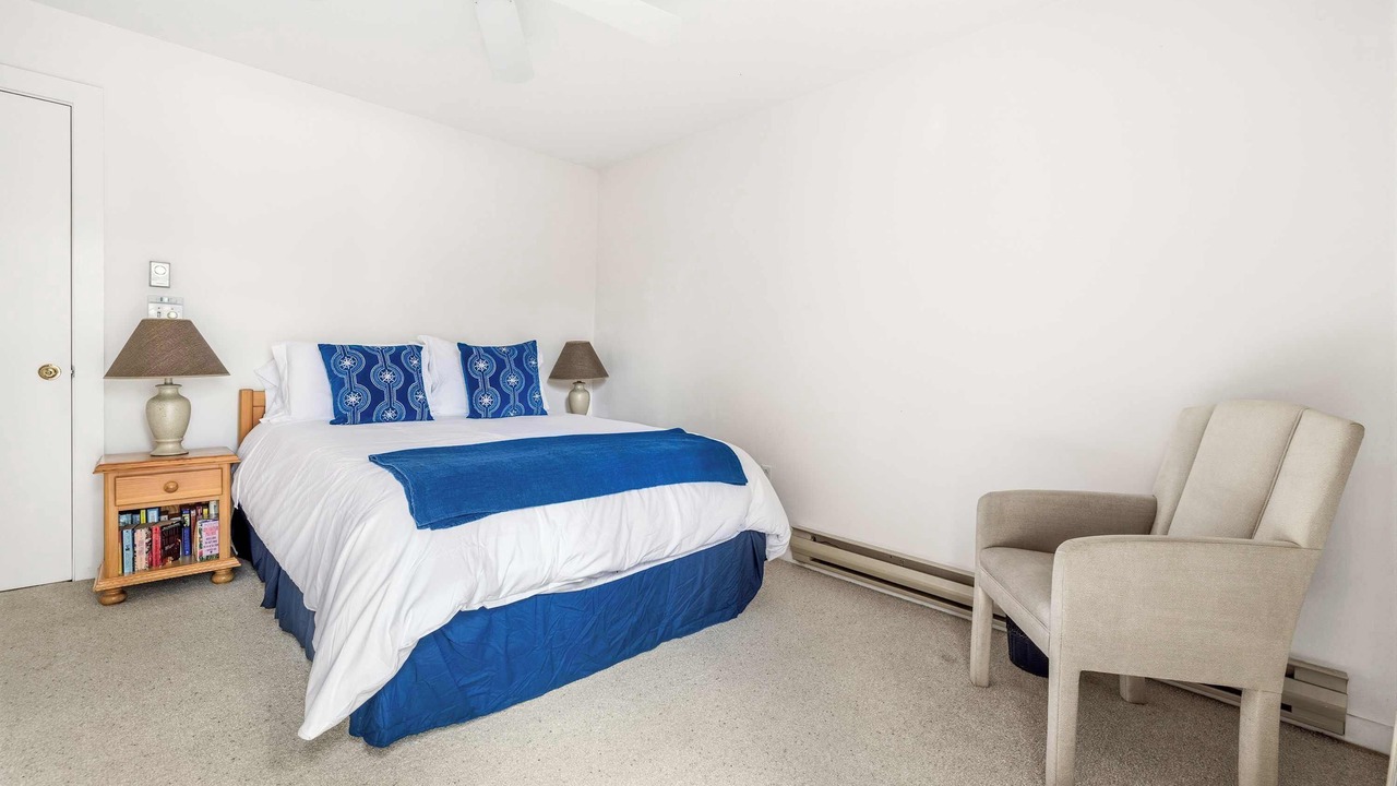Photo of Bedroom in Becket