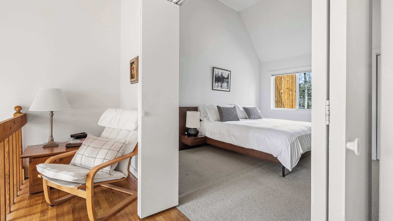 Photo of Bedroom in Becket