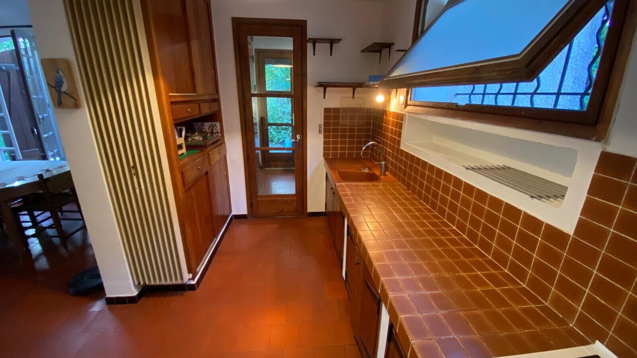 Photo of Kitchen in Thoard