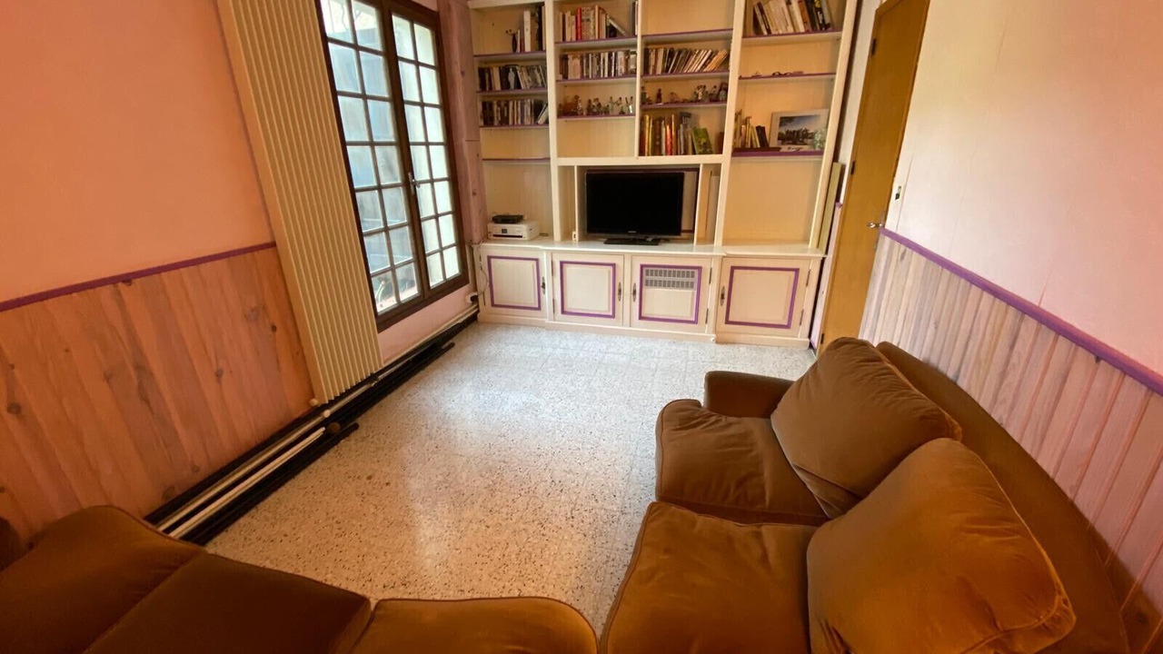 Photo of Livingroom in Thoard