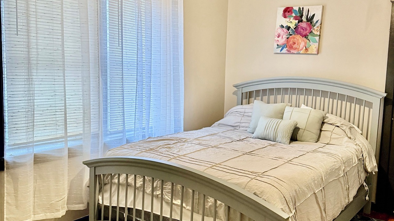 Photo of Bedroom in Gage Park