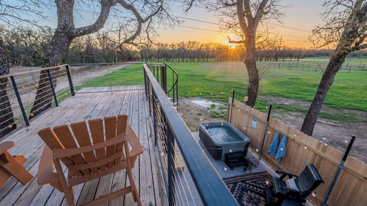 Photo of Patio Balcony in Elm Mott