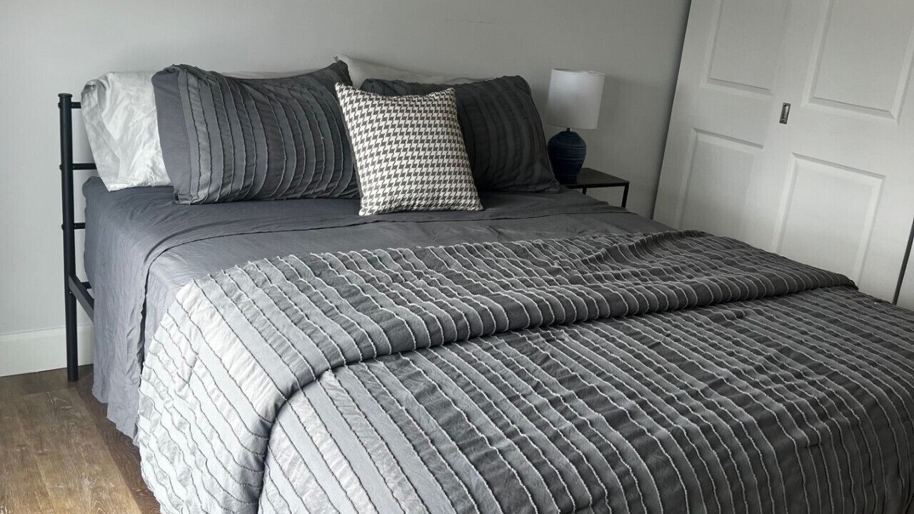 Photo of Bedroom in Grand Bend