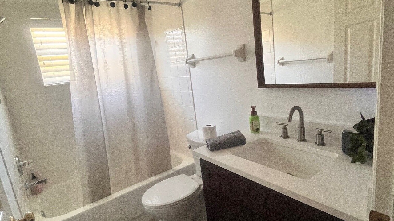 Photo of Bathroom in Meadow Pointe