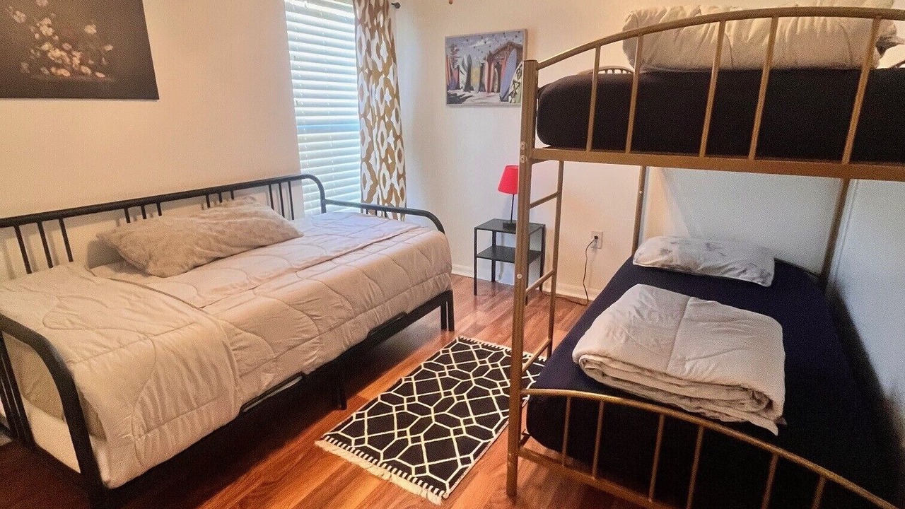 Photo of Bedroom in Meadow Pointe