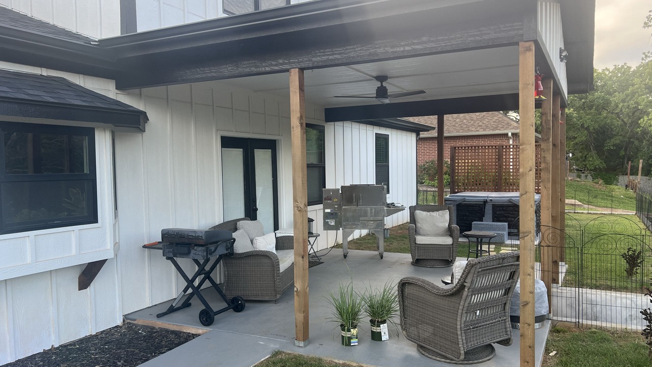 Photo of Patio Balcony in Wellston