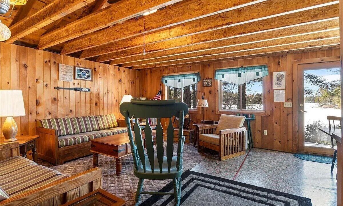Photo of Bedroom in West Newfield